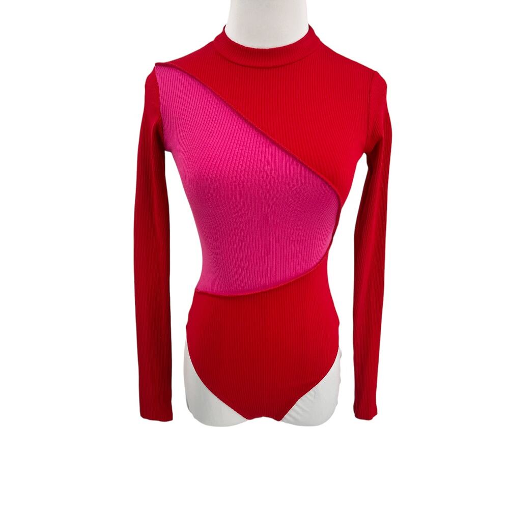 Naked Wardrobe Womens Colorblock Mockneck Long Sleeve Bodysuit Red Pink Small S